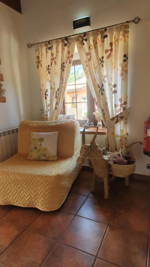 Casa Rural Nevada Horcadas 外观 照片